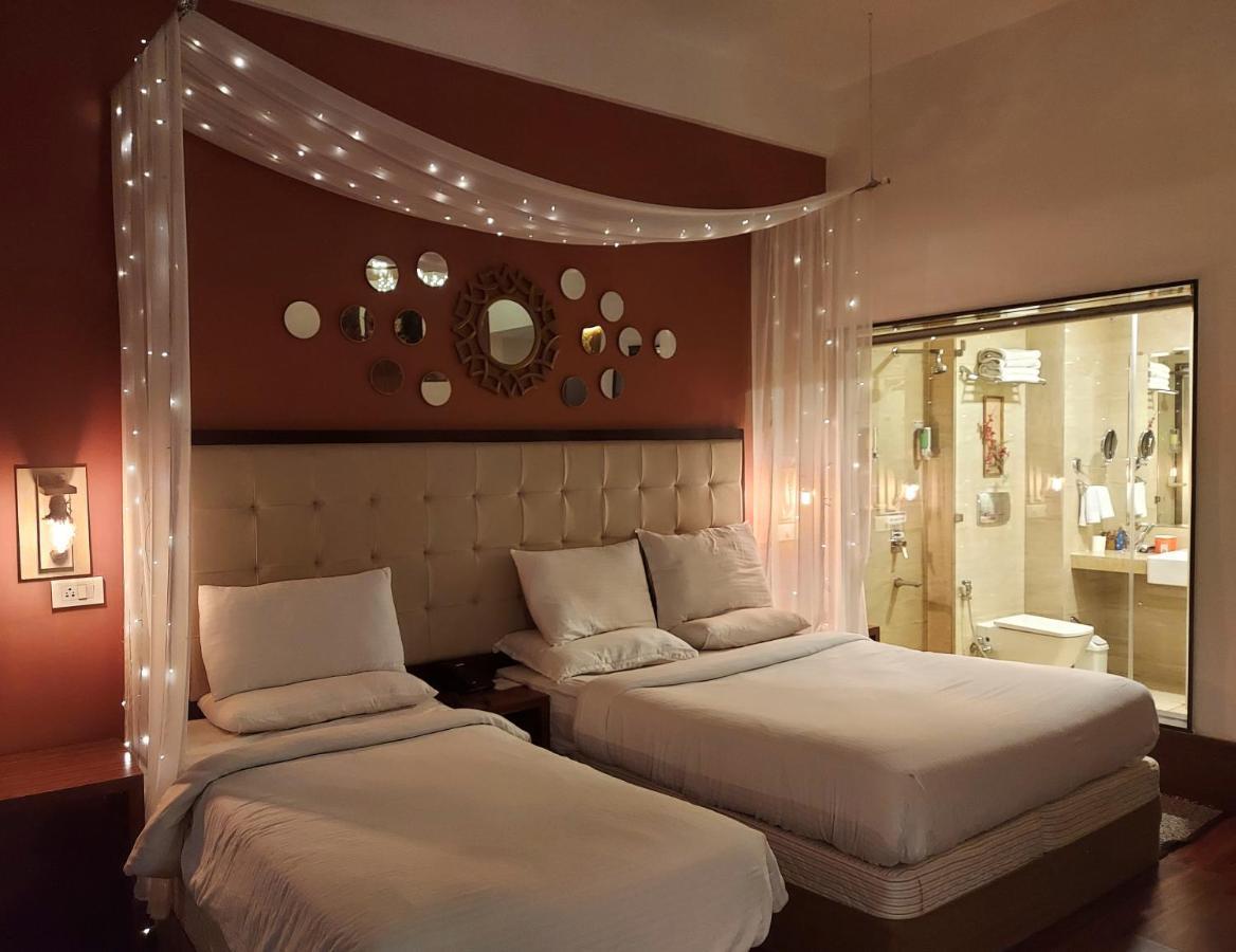 Orchid Square Hotel Coonoor Ngoại thất bức ảnh