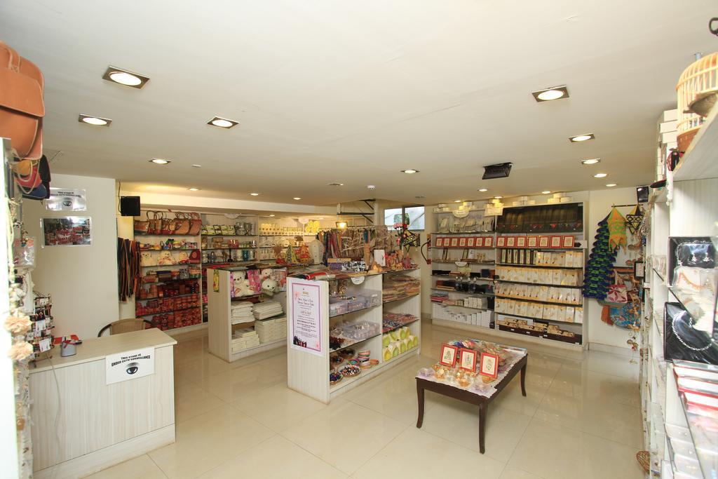 Orchid Square Hotel Coonoor Ngoại thất bức ảnh