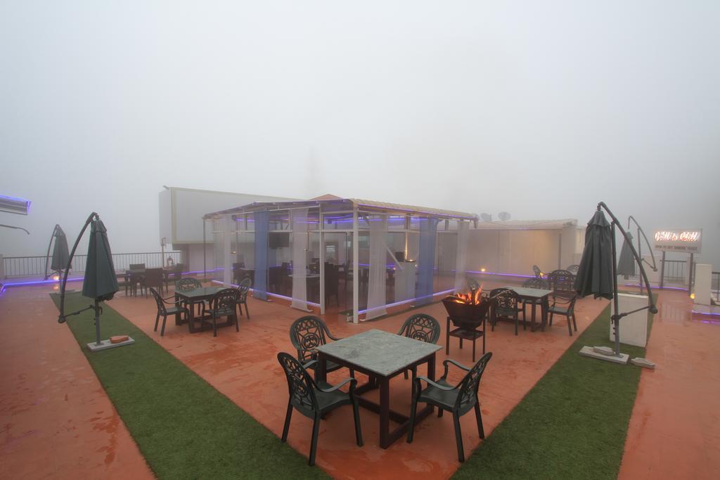 Orchid Square Hotel Coonoor Ngoại thất bức ảnh